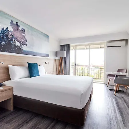 Novotel Cairns Oasis Resort-3